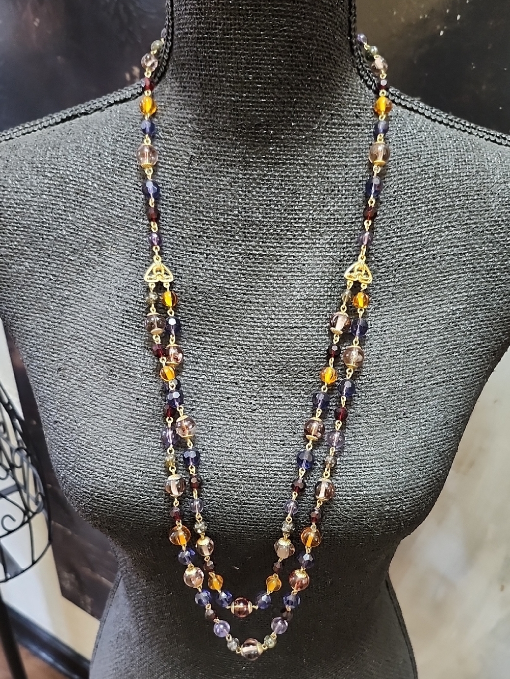 VINTAGE LCI MULTICOLOR NECKLACE